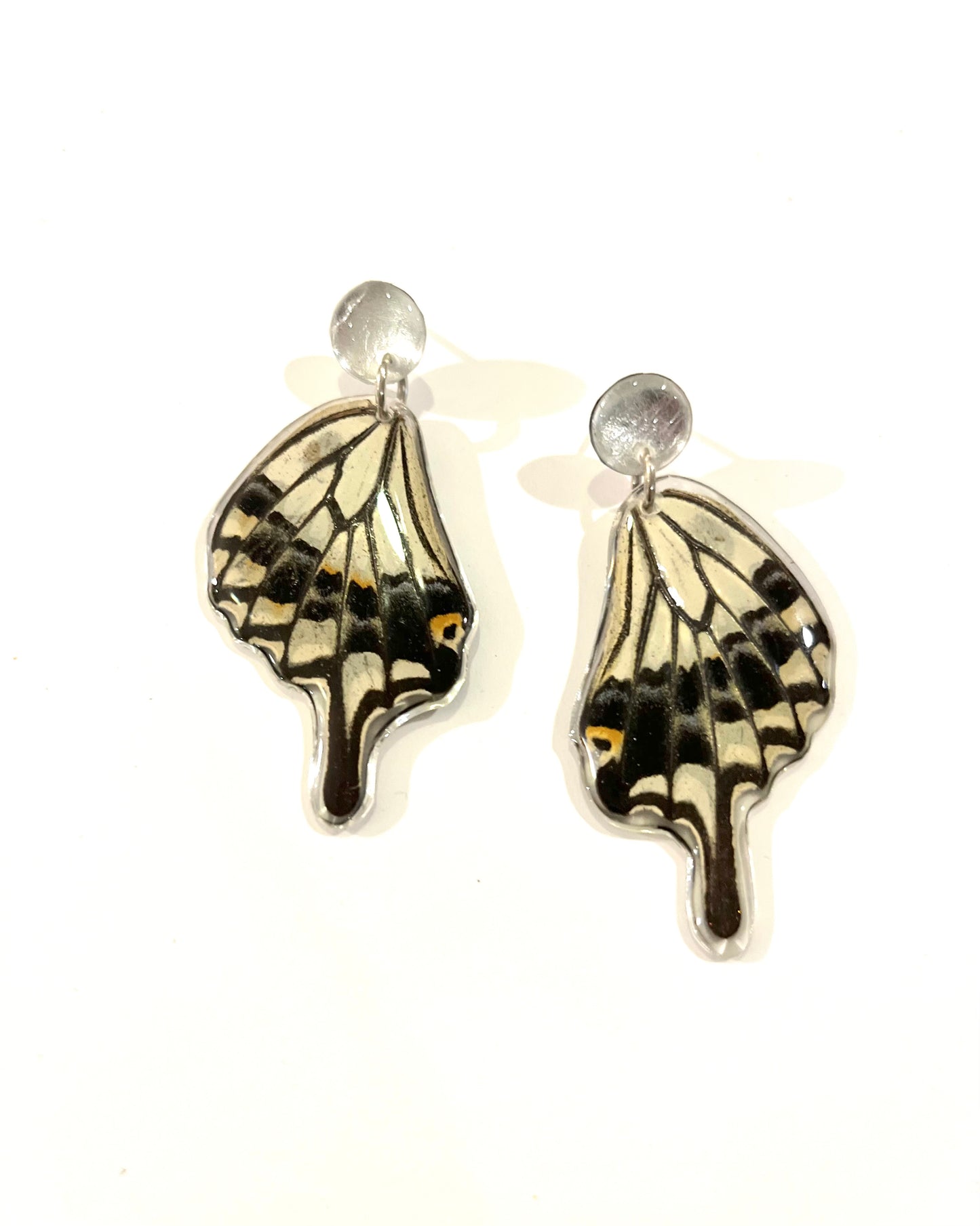 Medium Butterfly earring02
