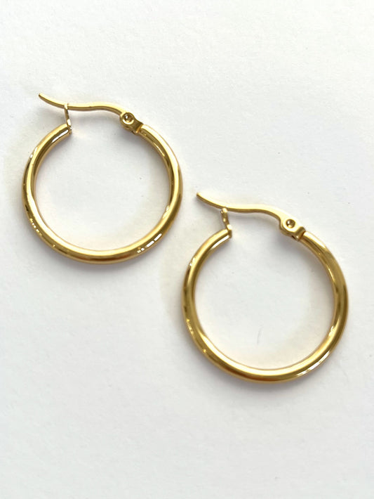 Thin hoop earrings