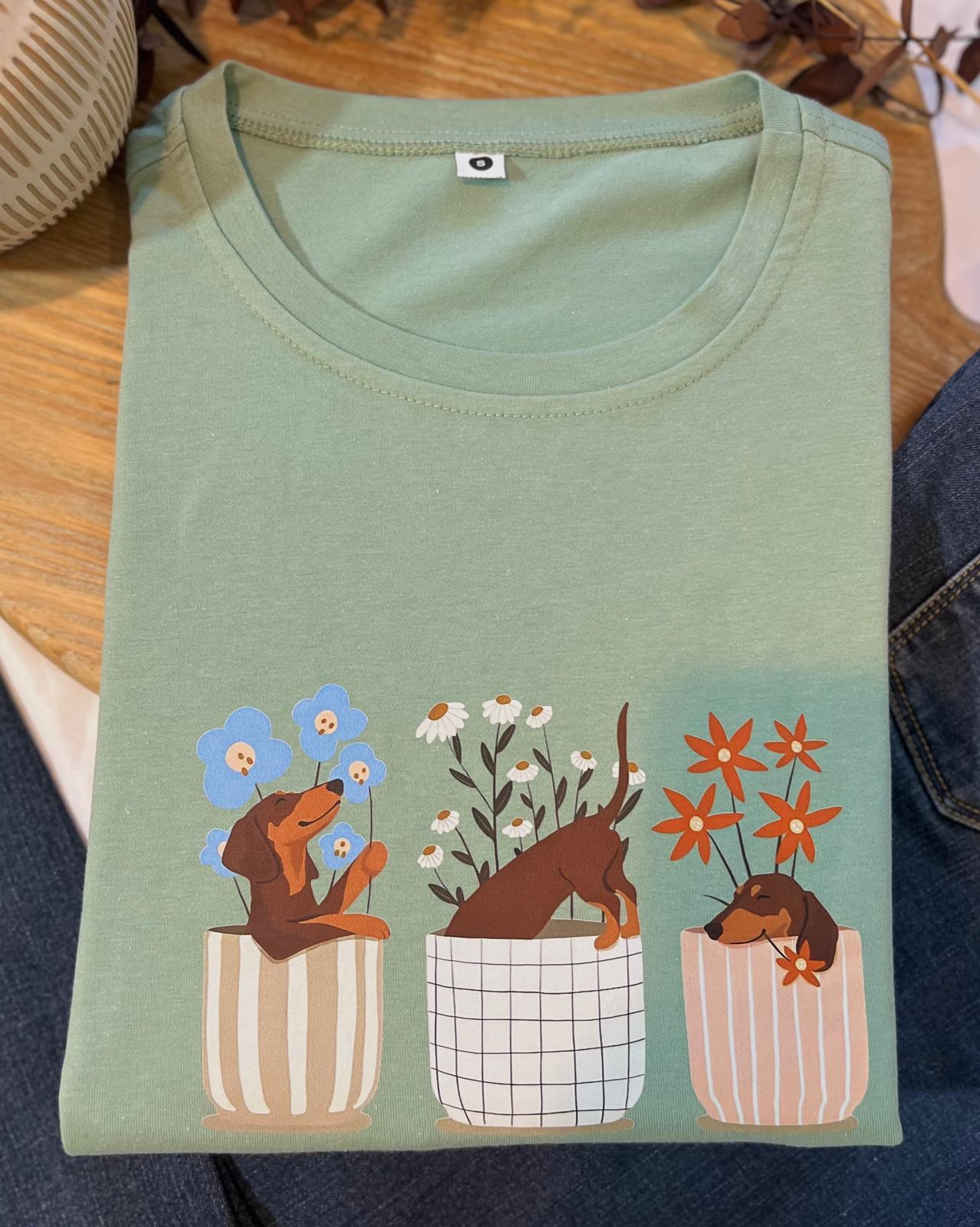 XL Unisex Dachshund in three cups T-Shirt 100% Premium Cotton  Multiple Colors